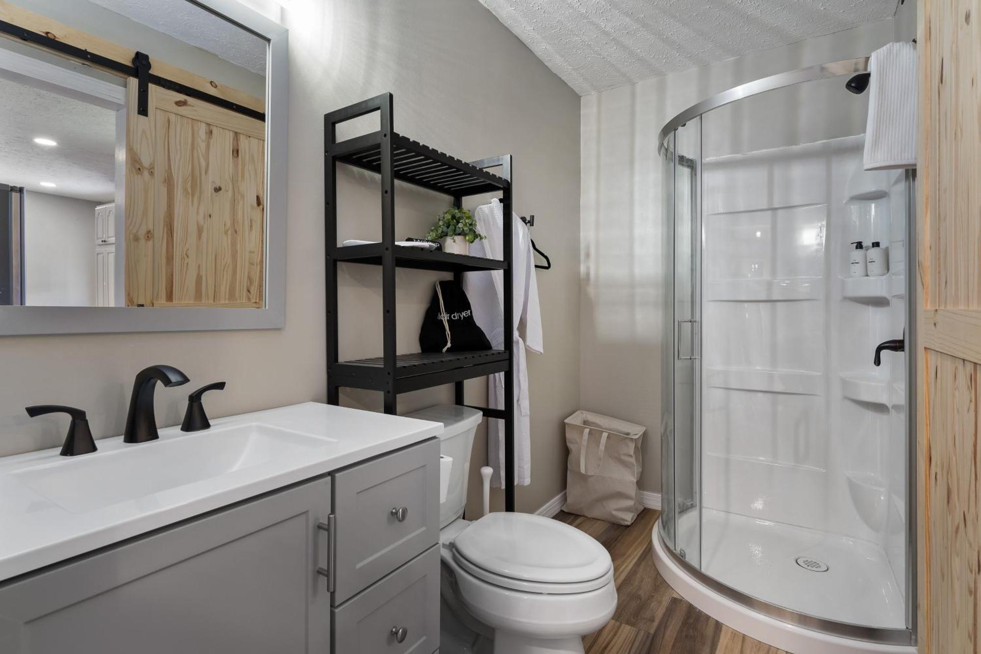 Spacious Cabin Near Hocking Hills And Caves With Hot Tub And Firepit Laurelville Buitenkant foto