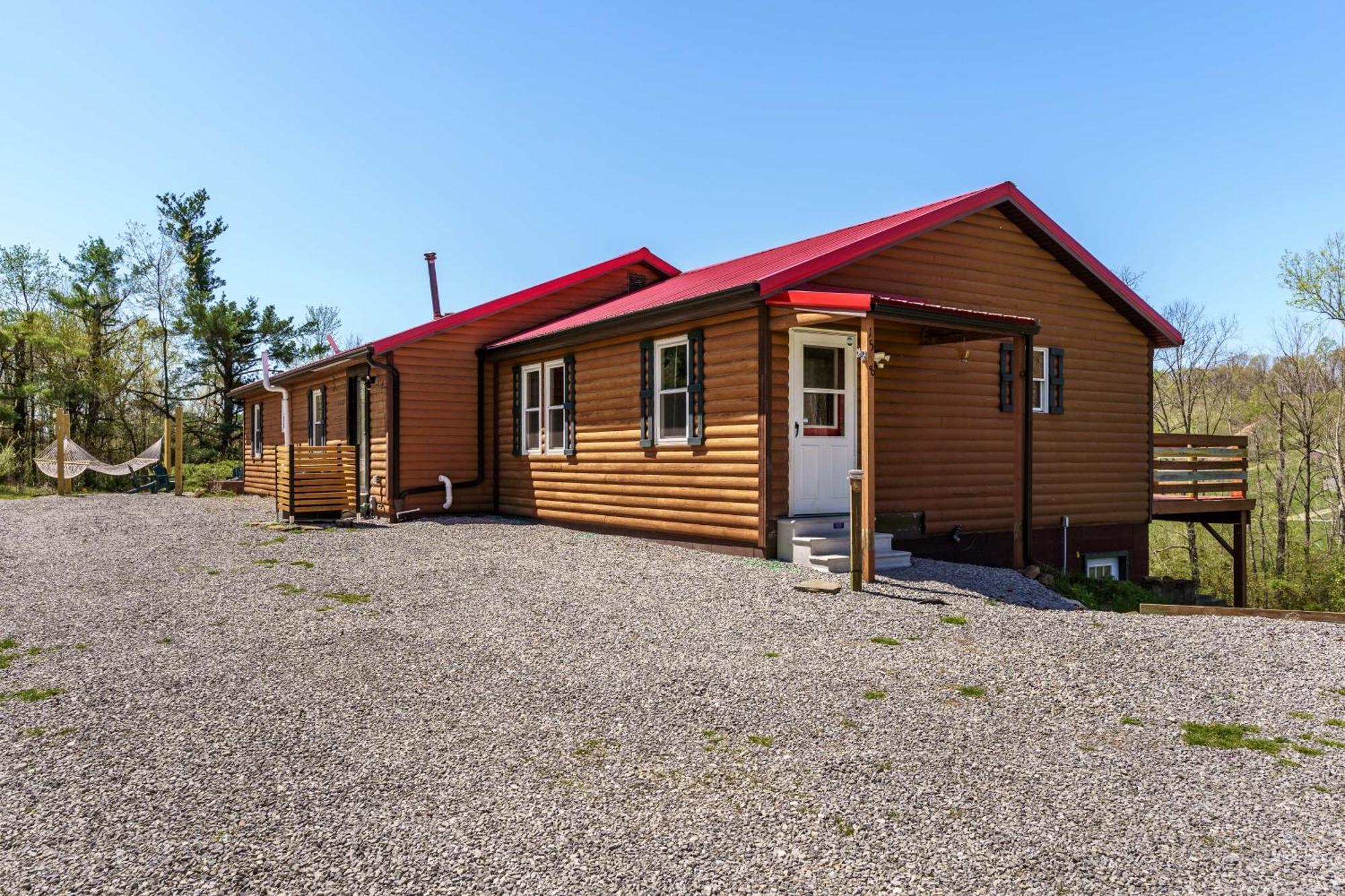 Spacious Cabin Near Hocking Hills And Caves With Hot Tub And Firepit Laurelville Buitenkant foto